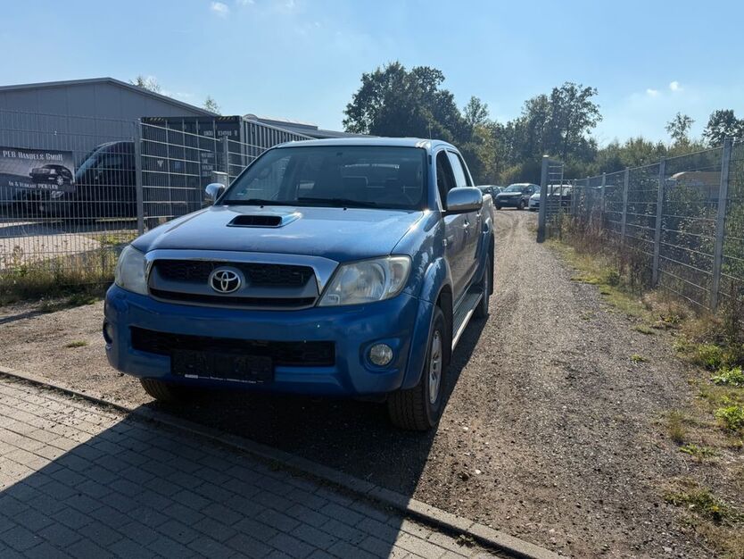 Toyota Hilux 284.000 km 12.890 € salzhausen 21376