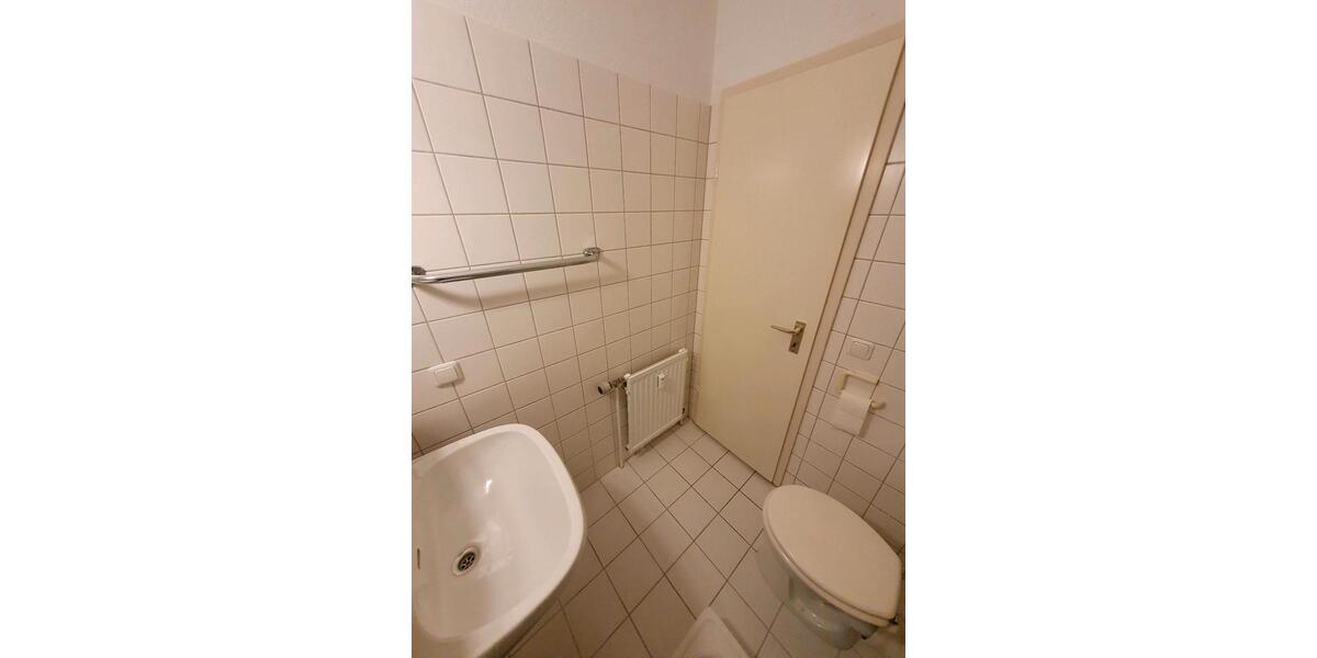 Erdgeschoßwohnung Flensburg - 1 Zimmer, 20 m&sup2;, 335&euro; | Angebot:25723499