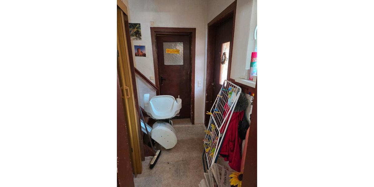 Einfamilienhaus Schleusingen - 6 Zimmer, 110 m&sup2;, 65.000&euro; | Angebot:25806628