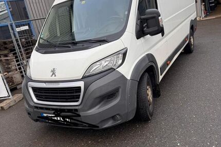 Peugeot Boxer 151.500 km 9.900 &euro; Weiden 92637