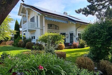 Haus Regen - 12 Zimmer, 140 m&sup2;, 485.000&euro; | Angebot:26709971