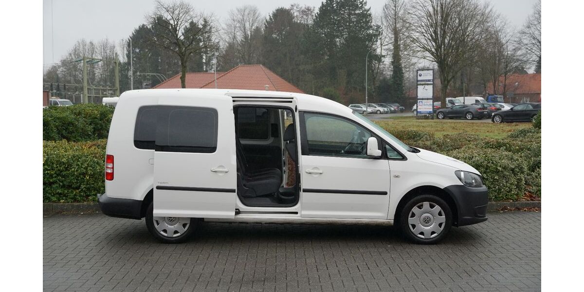 VW Caddy 247.617 km 8.490 &euro; Papenburg 26871