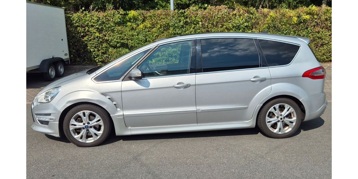 Ford S-Max 175.300 km 11.299 &euro; Münster 48157
