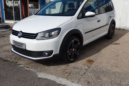 VW Touran 100.000 km 10.989 &euro; Heidenheim 89520