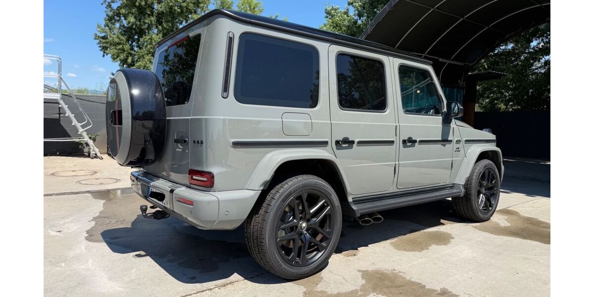 Mercedes-Benz G 63 AMG 2.806 km 245.900 &euro; Bietigheim 76467