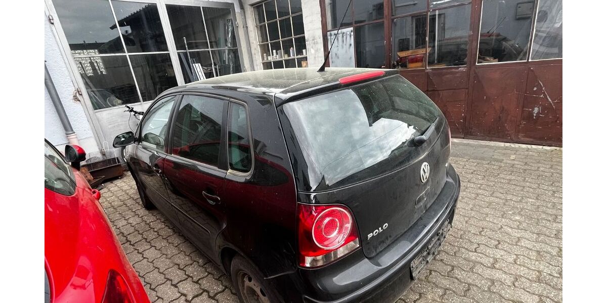 VW Polo 180.000 km 1.000 &euro; Niederbreitbach 56589