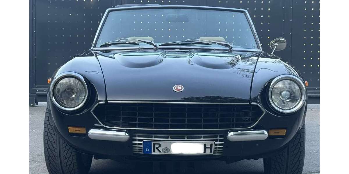 Fiat 124 Spider 94.500 km 15.900 &euro; regensburg 93047