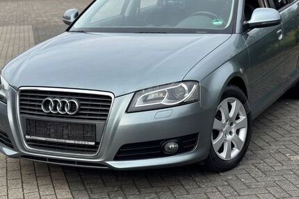 Audi A3 182.000 km 3.350 &euro; Nordhorn 48529