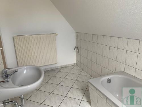 Etagenwohnung Löbau - 3 Zimmer, 77 m&sup2;, 425&euro; | Angebot:26635764