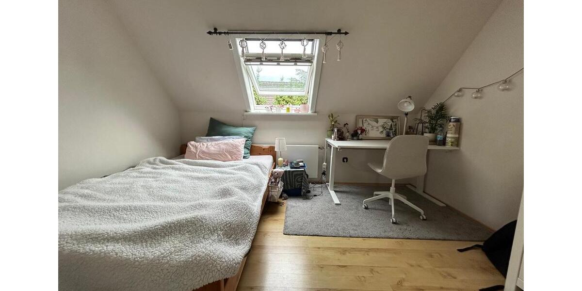Dachgeschoßwohnung Peine Peine Kernstadt - 3 Zimmer, 61 m&sup2;, 122.000&euro; | Angebot:27081555