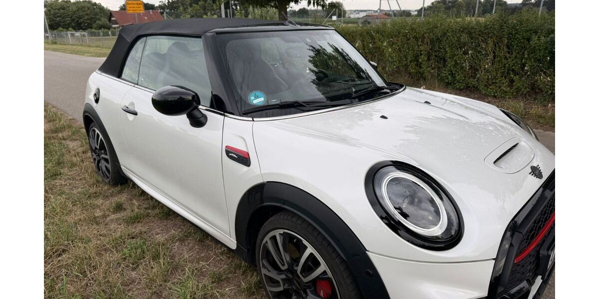 Mini John Cooper Works Cabrio 30.000 km 32.999 &euro; Aichach 86551