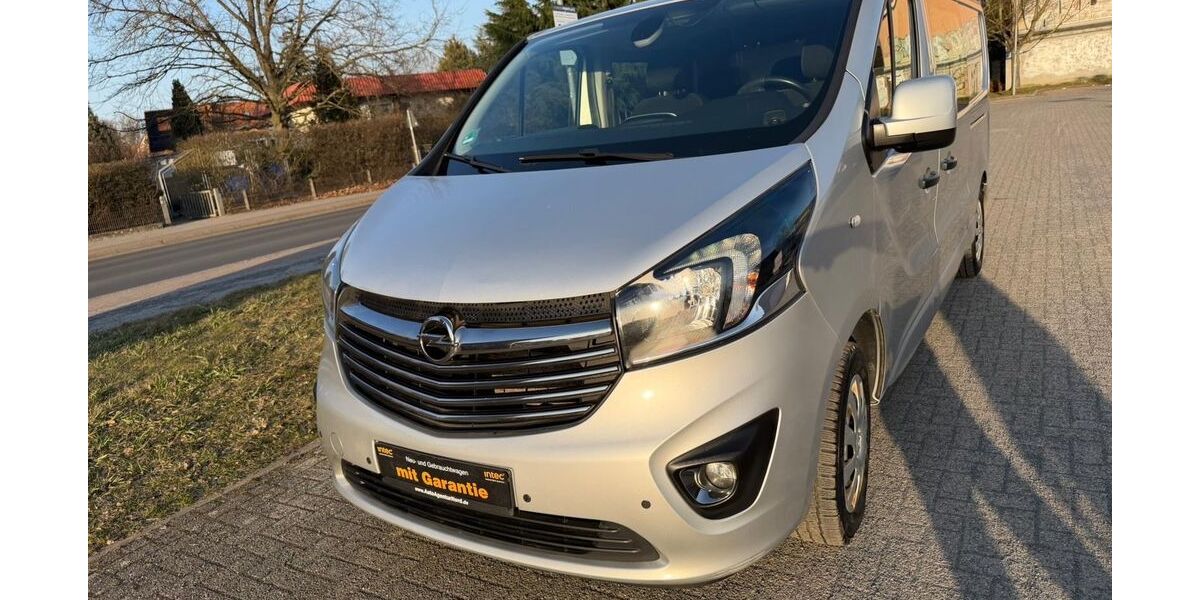 Opel Vivaro 210.000 km 11.800 &euro; Berlin 13158
