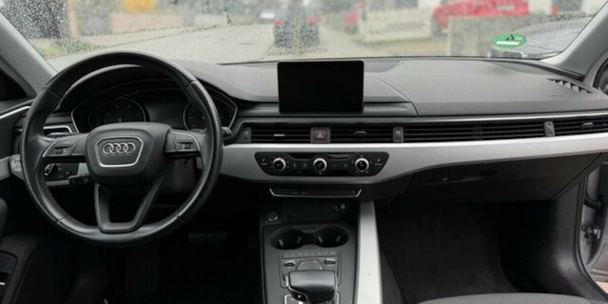 Audi A4 Avant 2.0 TDI S-Tronic Navi AHK 148.000 km 13.990 &euro; Neckarsulm 74172