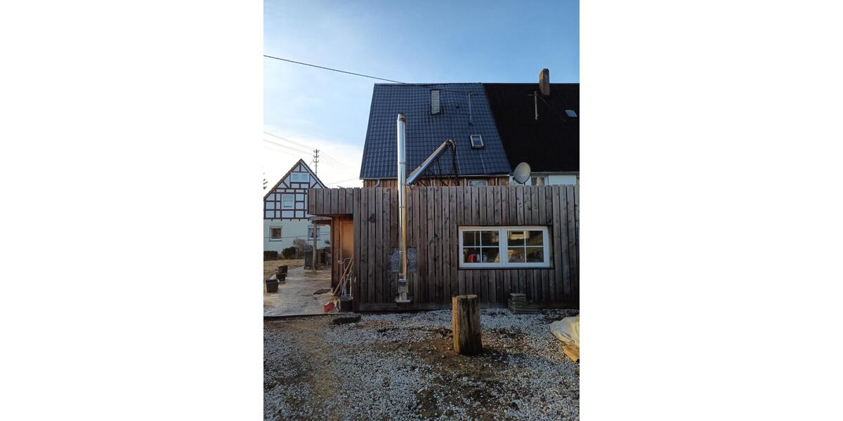 Doppelhaushälfte Hilchenbach - 7 Zimmer, 180 m&sup2;, 219.000&euro; | Angebot:27288594