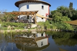 Im Winter warm, im Sommer kühl: Futuristisches Drehhaus bei Coburg - Zweifamilienhaus Rödental | Angebot:26960607