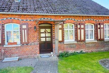 ...mit Schmiedeatelier 3 zimmer