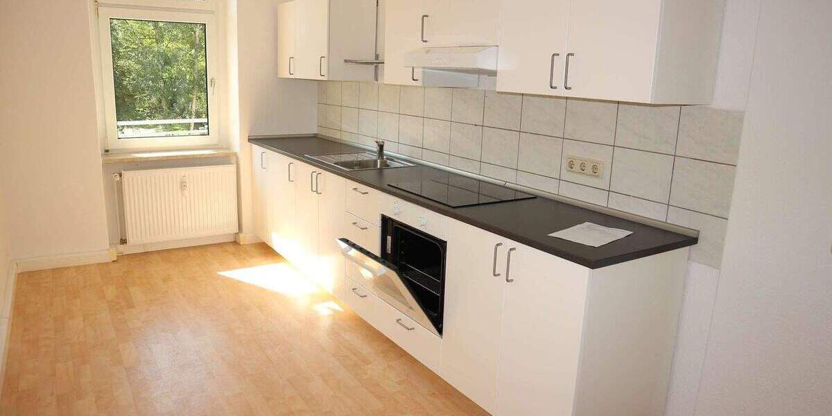 Zimmer Chemnitz Lutherviertel - 2 Zimmer, 64 m&sup2;, 315&euro; | Angebot:25997353