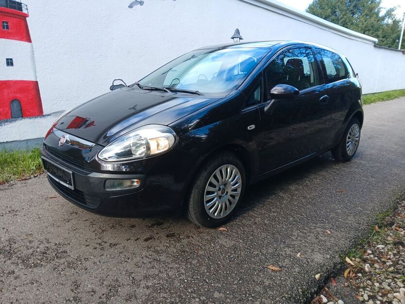 Fiat Punto 91.000 km 2.900 € Dachau 85221
