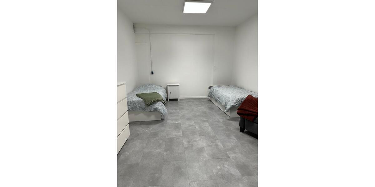 Etagenwohnung Übach-Palenberg Palenberg - 5 Zimmer, 200 m&sup2;, 450&euro; | Angebot:25947606