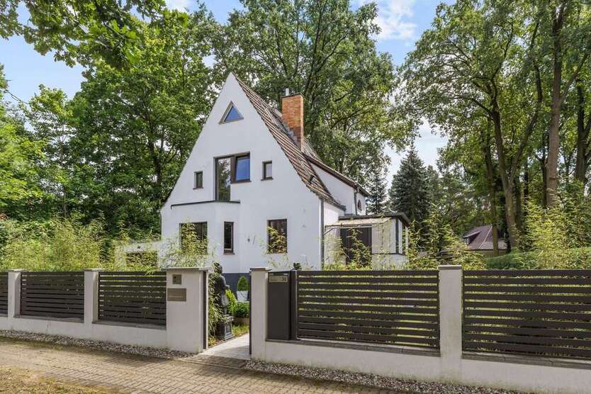 Haus zum Kaufen in Schöneiche bei Berlin 795.000 € 137 m² 5 zimmer