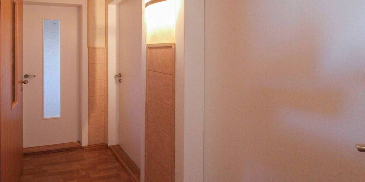 Doppelhaushälfte Wittenberg Pratau - 6 Zimmer, 124 m&sup2;, 109.000&euro; | Angebot:26876674