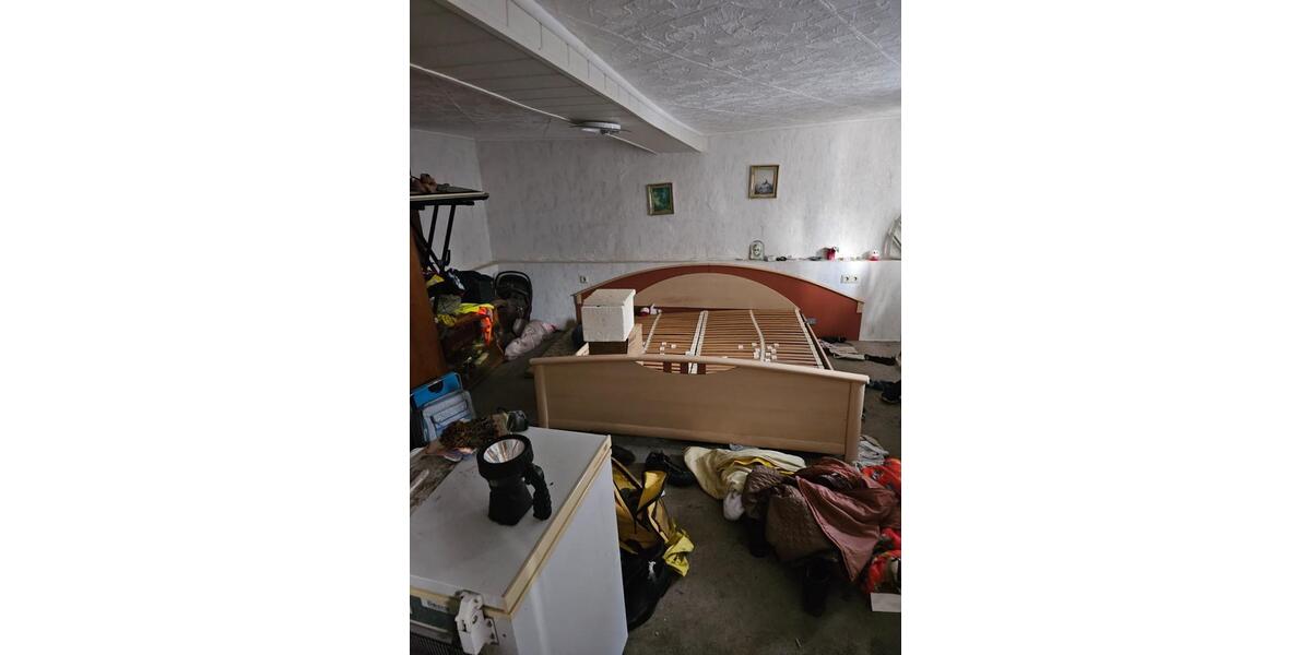 Reihenhaus Remptendorf - 5 Zimmer, 120 m&sup2;, 650&euro; | Angebot:25944678