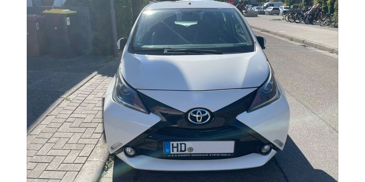 Toyota Aygo (X) 130.000 km 5.250 &euro; Heidelberg 69124