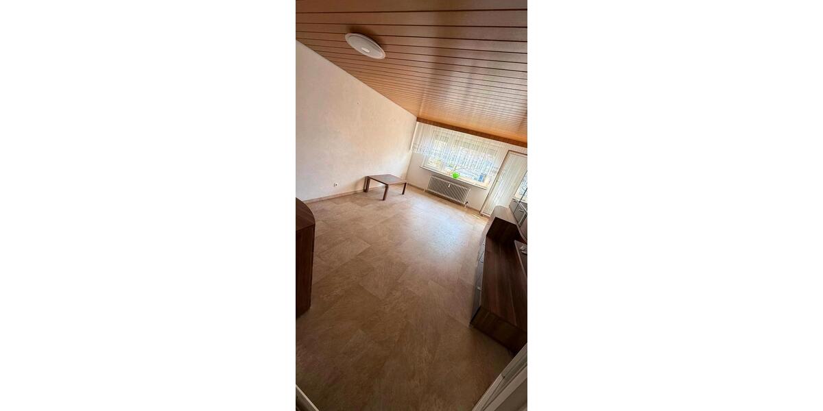 Etagenwohnung Ditzingen - 4 Zimmer, 83 m&sup2;, 280.000&euro; | Angebot:25823656