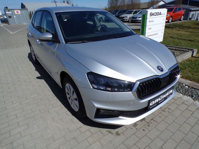 Skoda Fabia 2.500 km 17.990 € Bad Lobenstein 07356