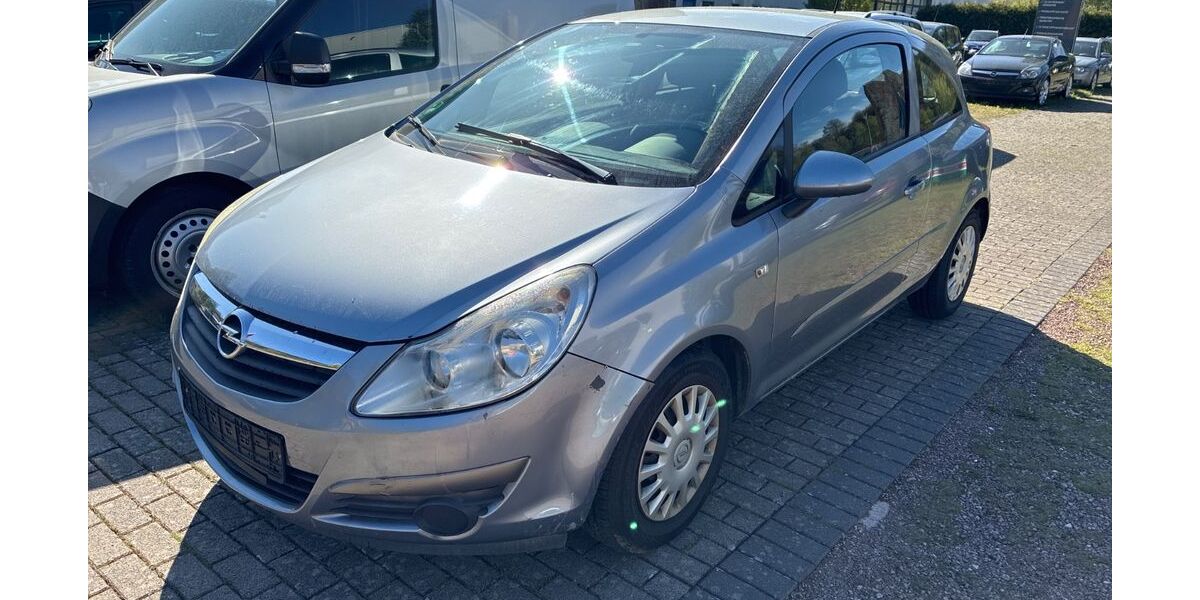 Opel Corsa 175.000 km 1.990 &euro; Lennestadt (Meggen)…. 57368