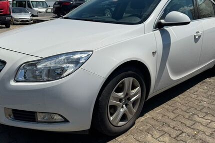 Opel Insignia 142.000 km 4.890 &euro; Zusamaltheim 86637