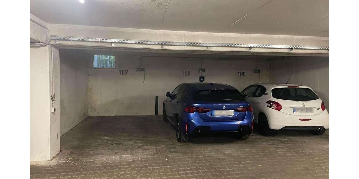 Garagen / Stellplätze München Nymphenburg - 165&euro; | Angebot:26836016
