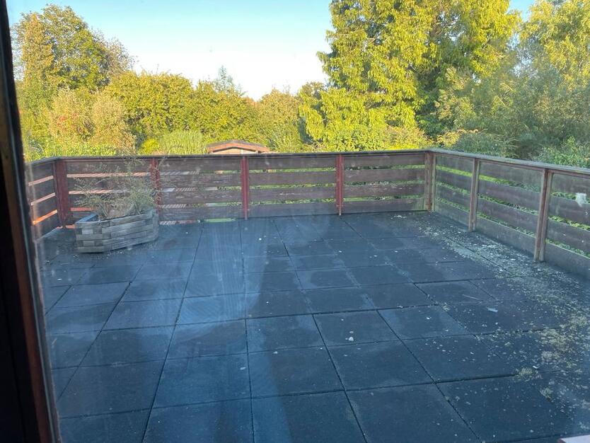 Doppelhaushälfte in Cäciliengroden mit großem Garten
