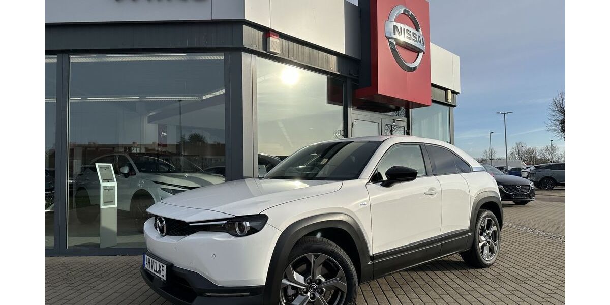 Mazda MX-30 24.140 km 16.490 &euro; Magdeburg 39120