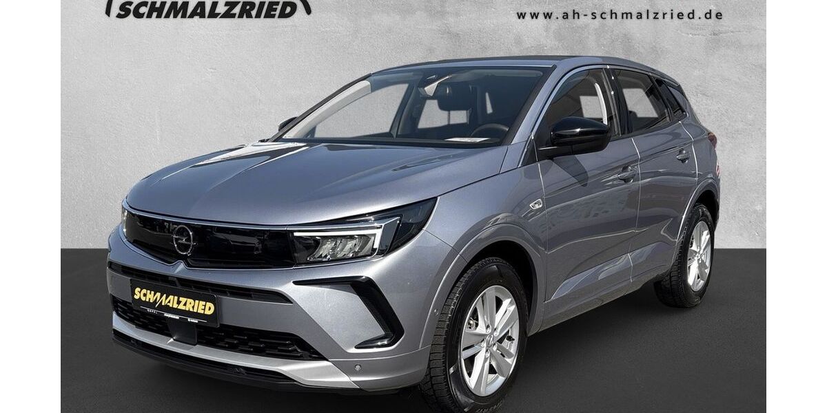 Opel Grandland (X) 15.262 km 22.470 &euro; Bremerhaven 27570
