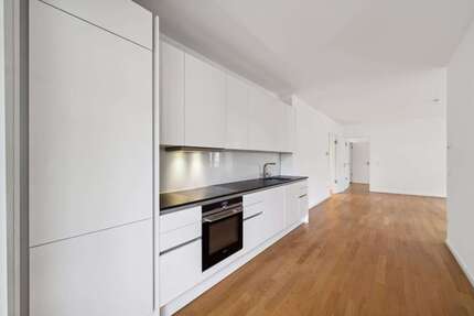 Wohnung zum Mieten in München 2.640 € 83 m² 3 zimmer