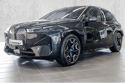 BMW iX 28.996 km 54.995 &euro; Köln-West 50858