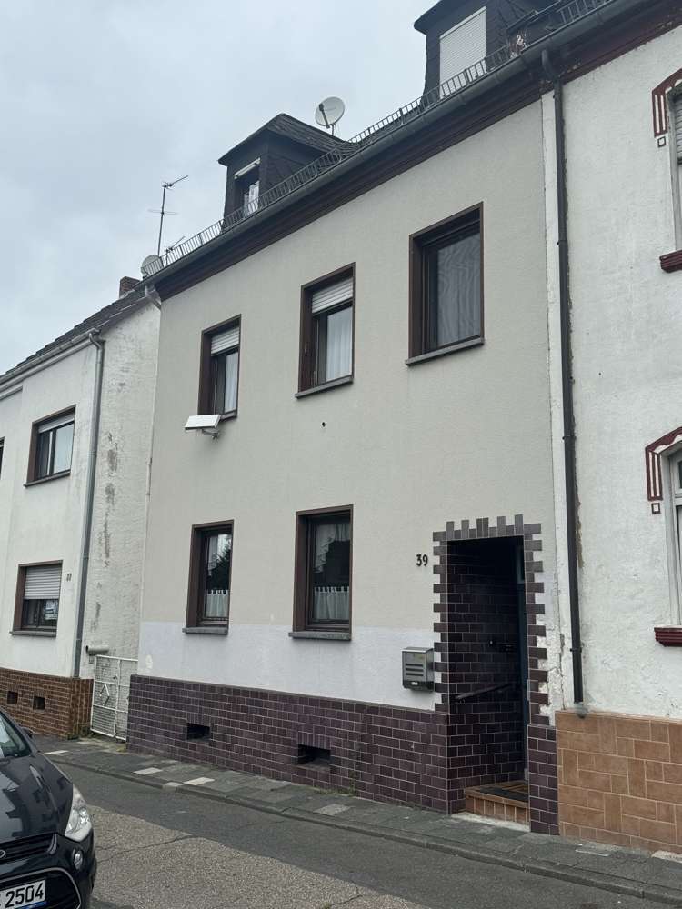 Haus zum Kaufen in Neuwied Irlich 209.000 € 114 m²