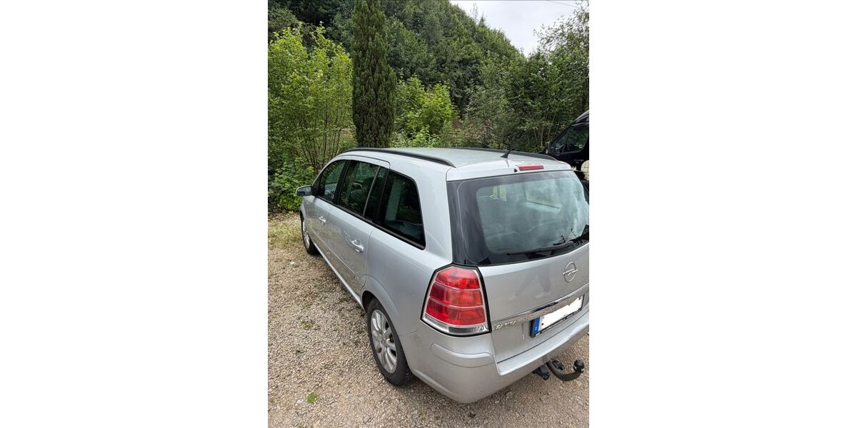 Opel Zafira 194.667 km 3.500 &euro; Lennestadt 57368