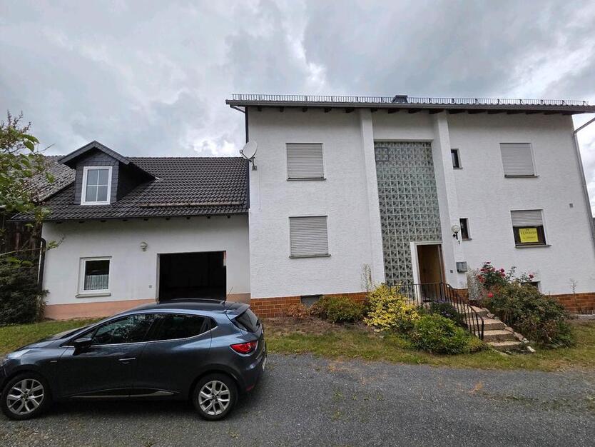 Ein-Zweifamilienhaus in Birnbaum