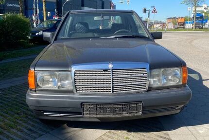 Mercedes-Benz 190 252.000 km 3.700 &euro; Hamburg 21107