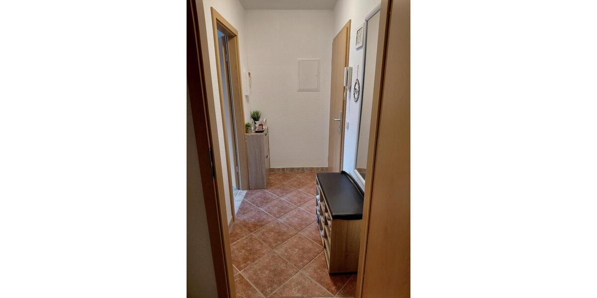 Dachgeschoßwohnung Bad Liebenwerda - 2 Zimmer, 42 m&sup2;, 430&euro; | Angebot:25935999