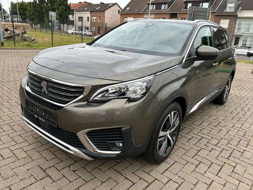 Peugeot 5008 88.000 km 15.999 € Würselen / Aachen 52146