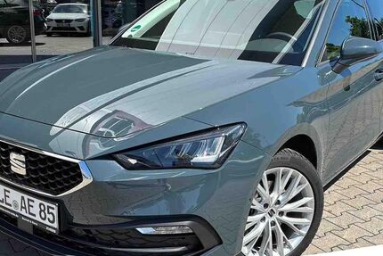 Seat Leon 9.900 km 28.950 € Kleve 47533