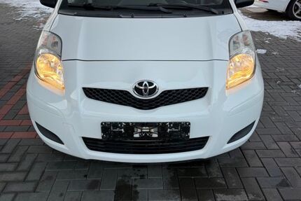 Toyota Yaris 70.762 km 4.499 &euro; Bremen 28309