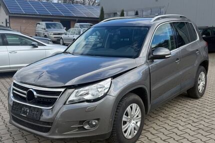 VW Tiguan 249.000 km 3.890 &euro; Kasendorf 95359