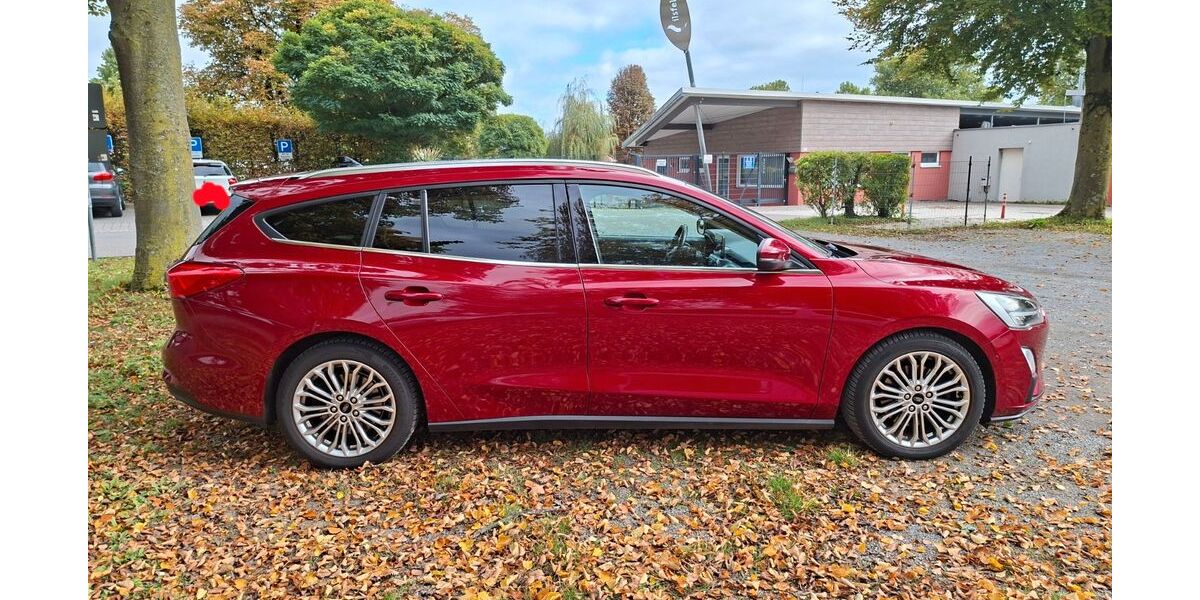 Ford Focus 118.500 km 11.499 &euro; Sachsenheim 74343