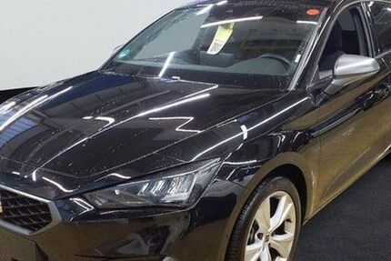 Seat Leon 15.200 km 28.990 &euro; Braunschweig 38114