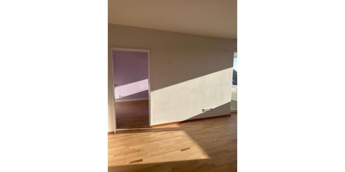 Licht. Lage. Lebensqualität – Wohnung mit Loggia & Aufzug 2 zimmer