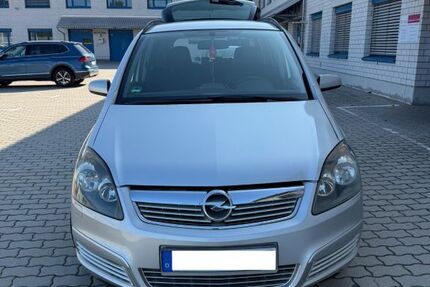 Opel Zafira 208.769 km 1.200 € Bayreuth 95448